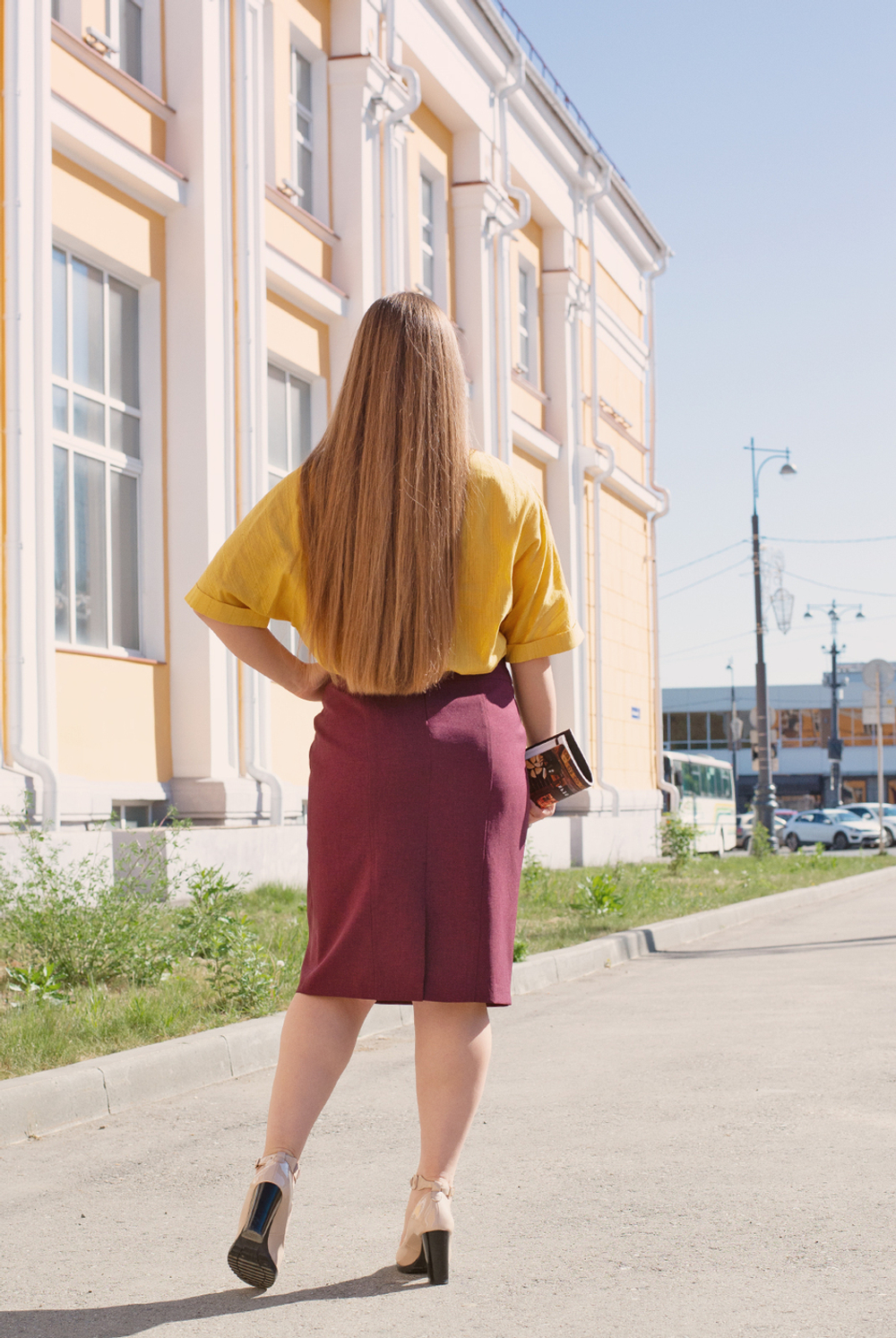 Юбка карандаш Mila Bezgerts 620о-60, цвет серый, размер 52