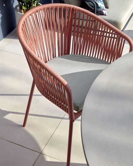 Цементный стол Itai, 120 см Испания La Forma