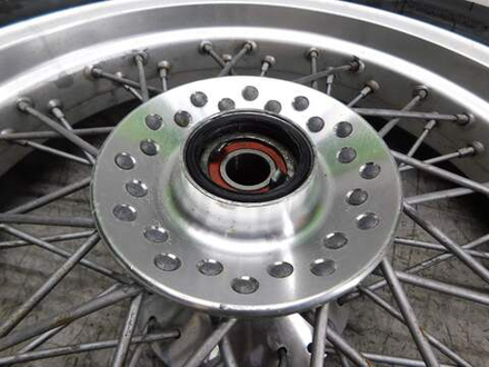 Колесо переднее Honda VRX400 Roadster NC33