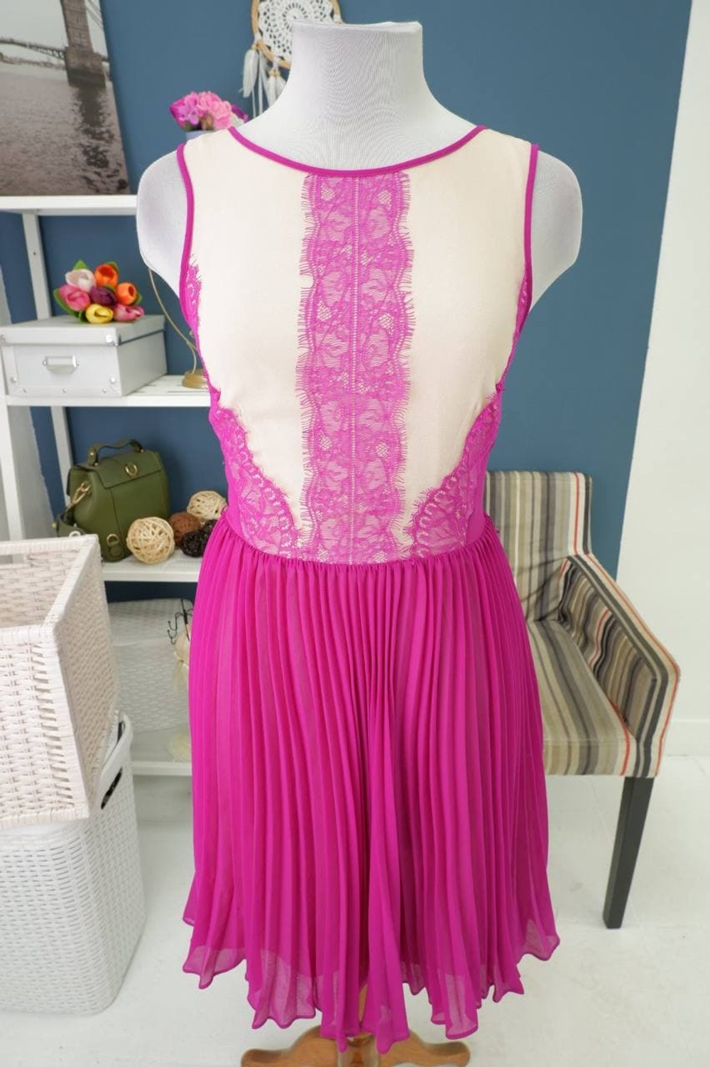 Платье Oasis красивое 40 размер