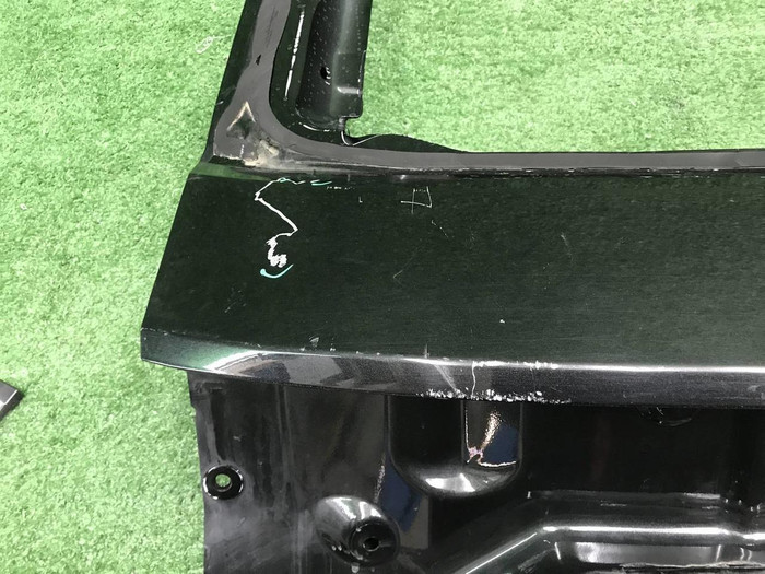 Крышка багажника Lynk & Co 09 (2021-н.в.)