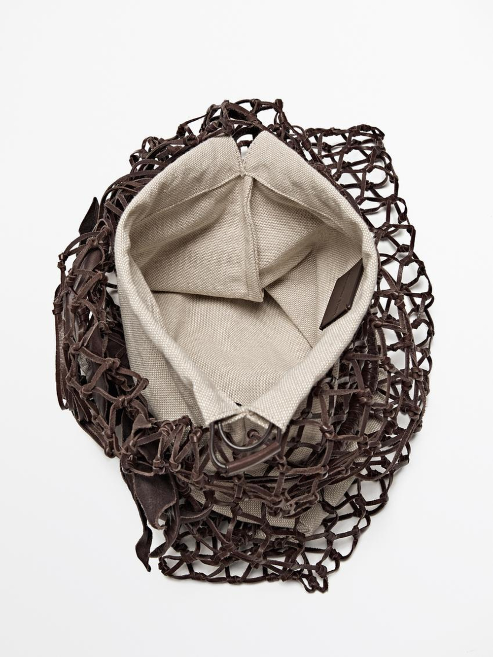 Massimo Dutti Плетеная мини-сумка из кожи, темно-коричневый