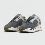 кроссовки Adidas Yeezy Boost 700 Magnet