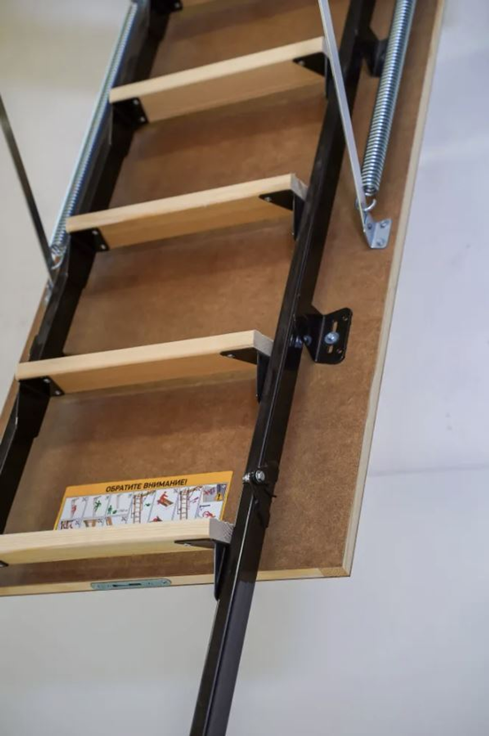 Чердачная лестница Docke STANDARD METAL 60х120х280