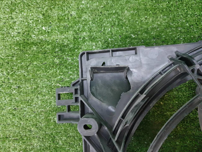 Диффузор с вентилятором Toyota Camry xv70 (17-нв)