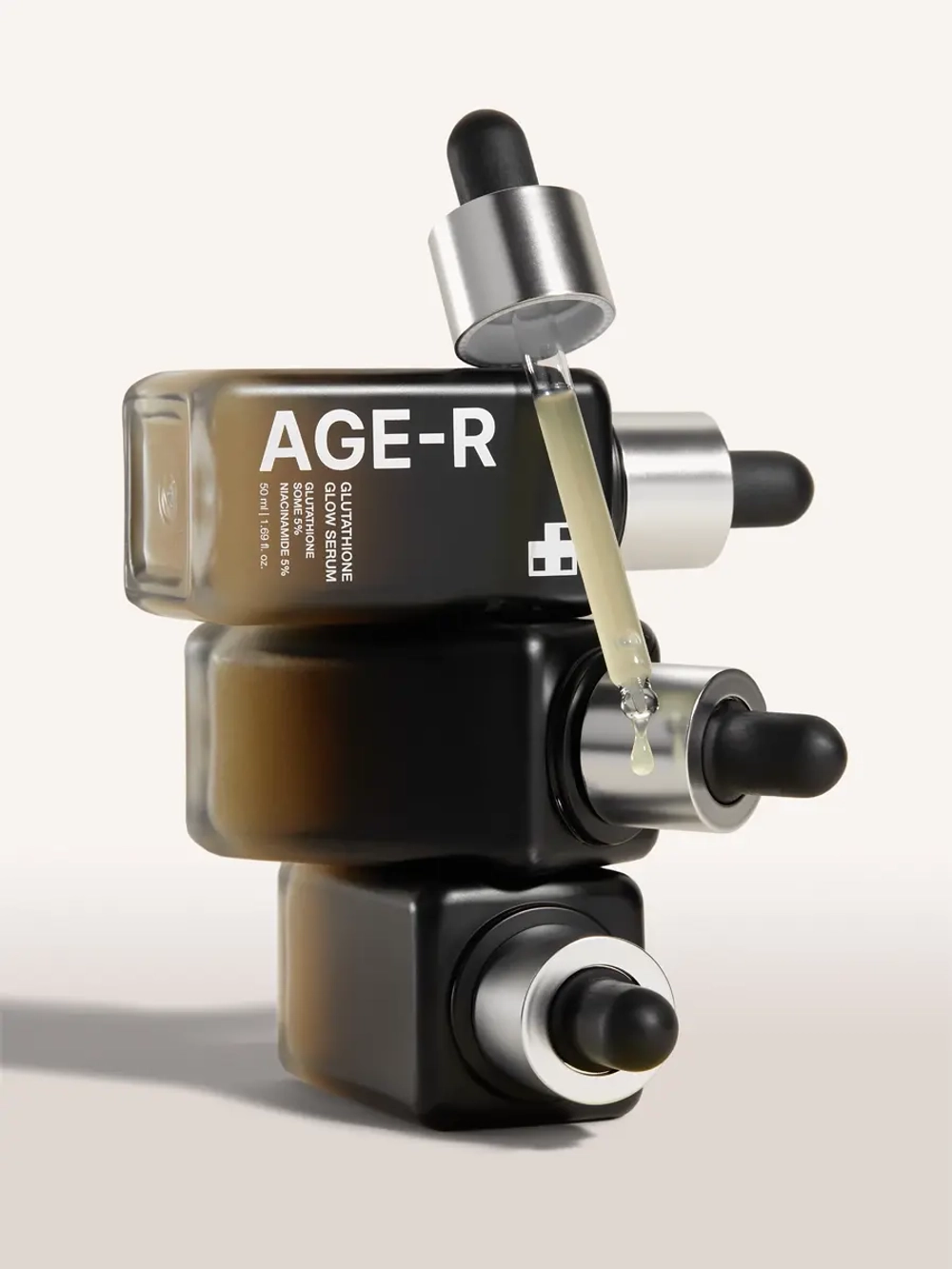 Medicube Осветляющая сыворотка с 5% глутатиона для сияния кожи AGE-R Glutathione Glow Serum 30 гр