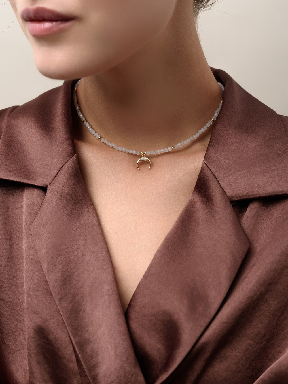 Чокер "Moon" из лунного камня Gold