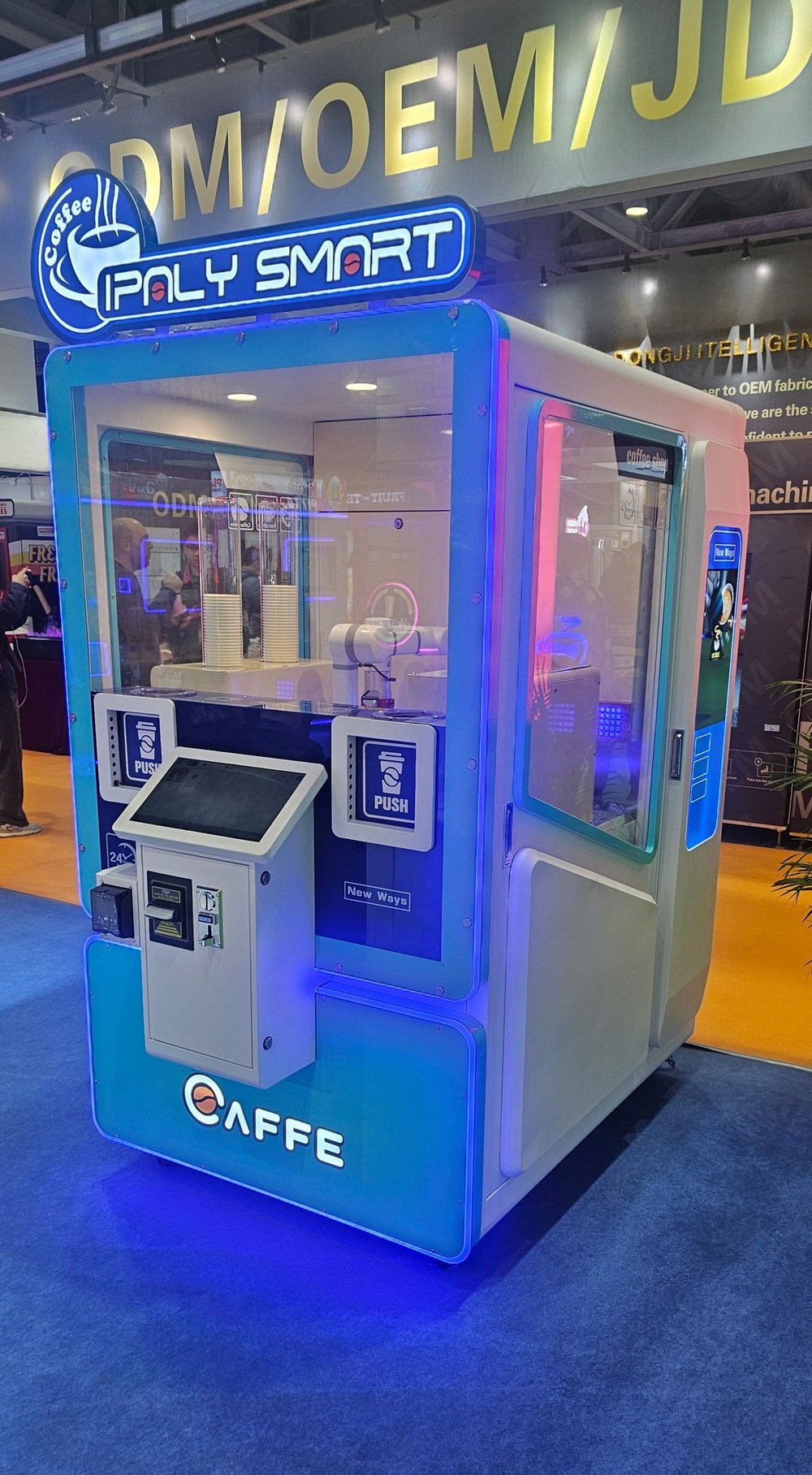 Роботизированный кофейный автомат «Ipaly smart»