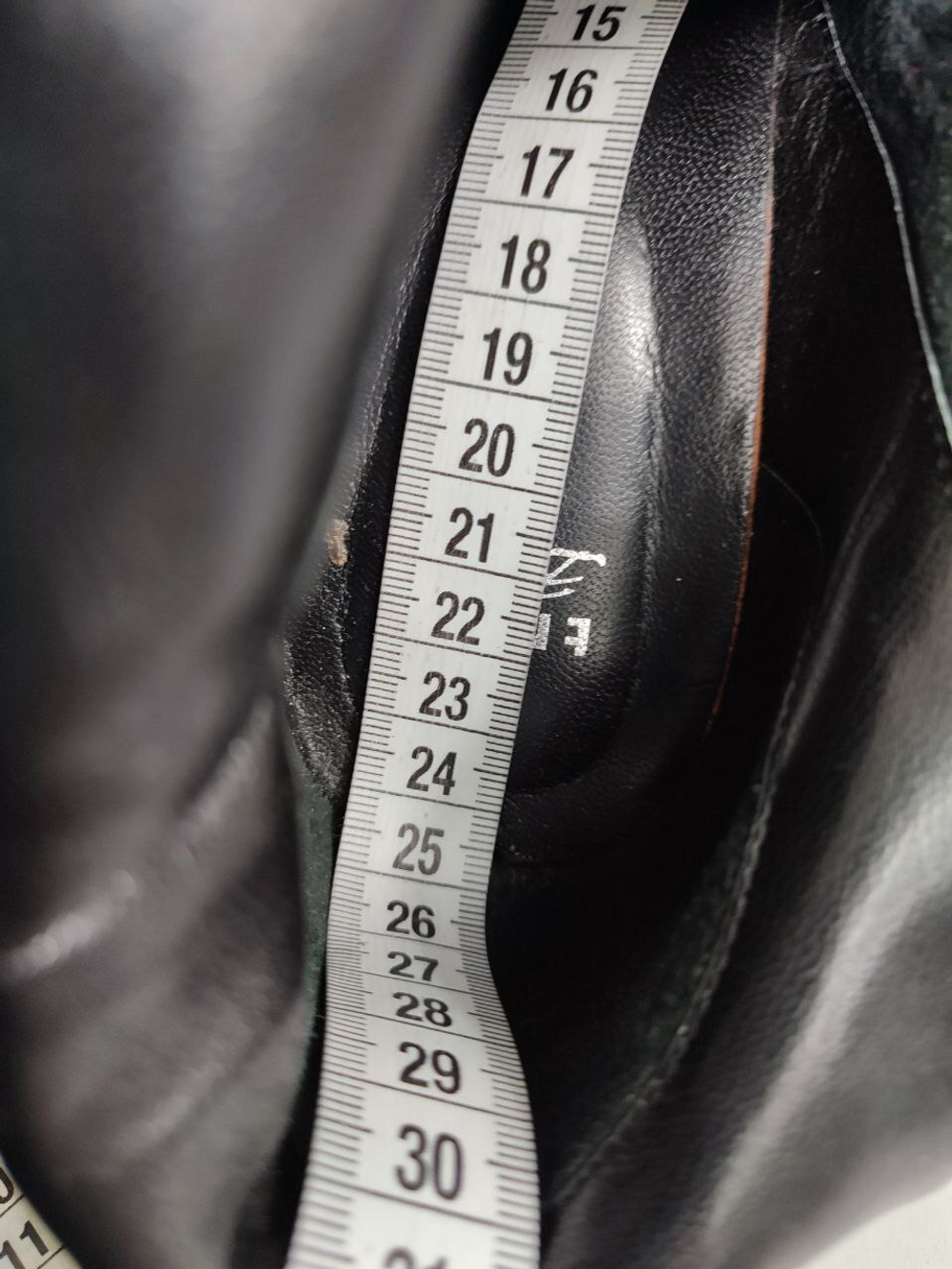 Полусапоги кожаные на каблуке 39 размер