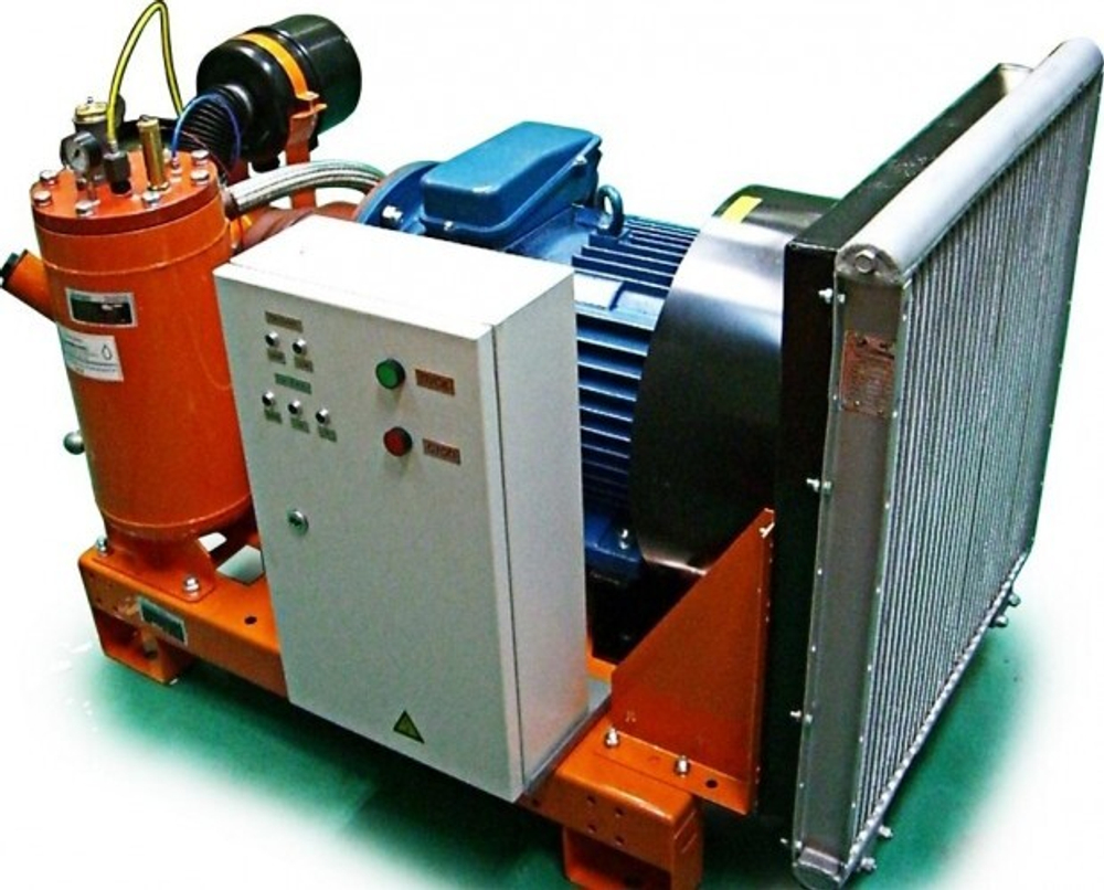 Компрессор винтовой передвижной электрический ЗИФ СВЭ-3/0,7 на раме без кожуха ЗИФ-00007897