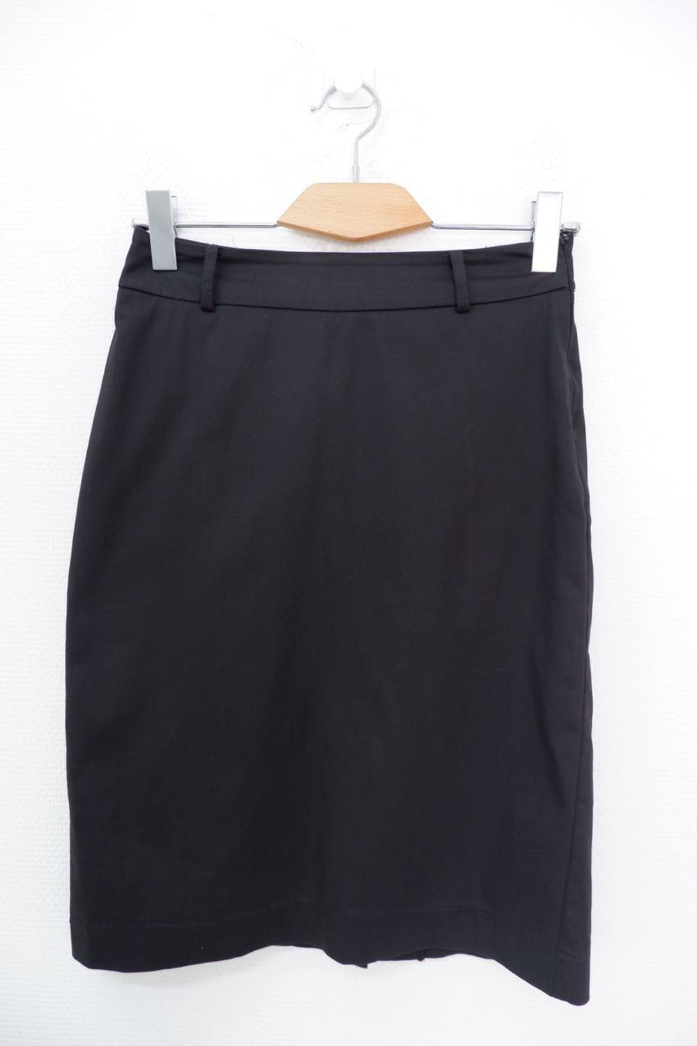 Юбка Oggi стильная 42 размер