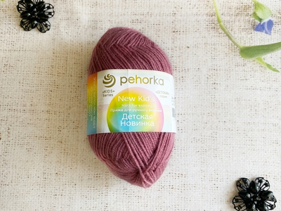 Пряжа "Детская новинка", 100% акрил, 50 гр., 200 м, №21 брусника