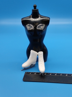 Обувь для куклы Барби винтаж коньки 021177