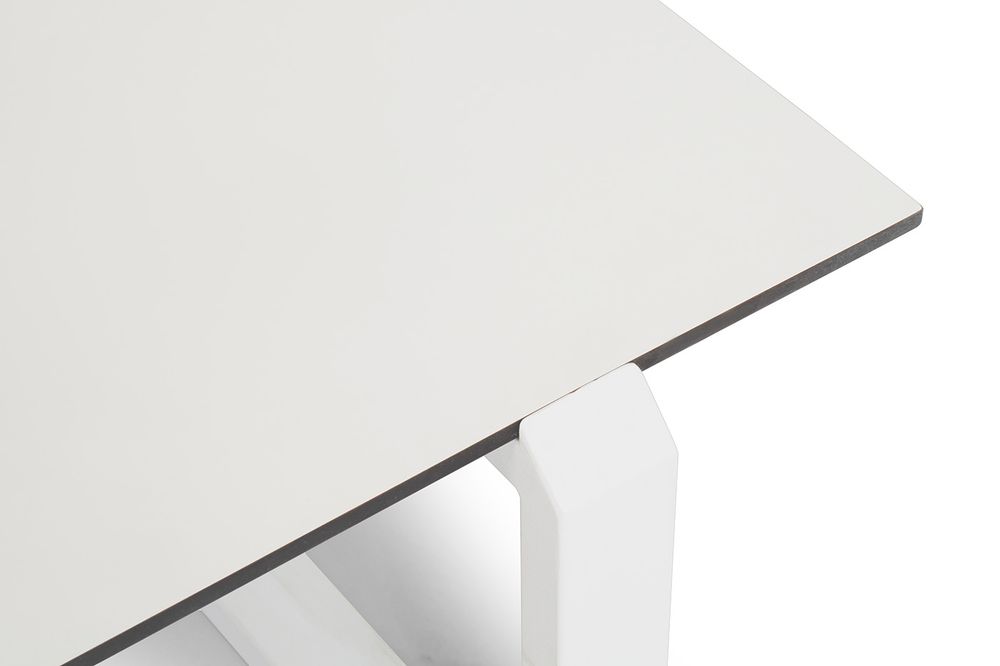 "Варадеро" журнальный стол из HPL 110х60 H43, каркас алюминий белый муар, цвет столешницы "молочный"