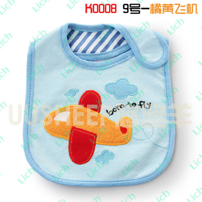 Слюнявчик водонепроницаемый разнообразных расцветок