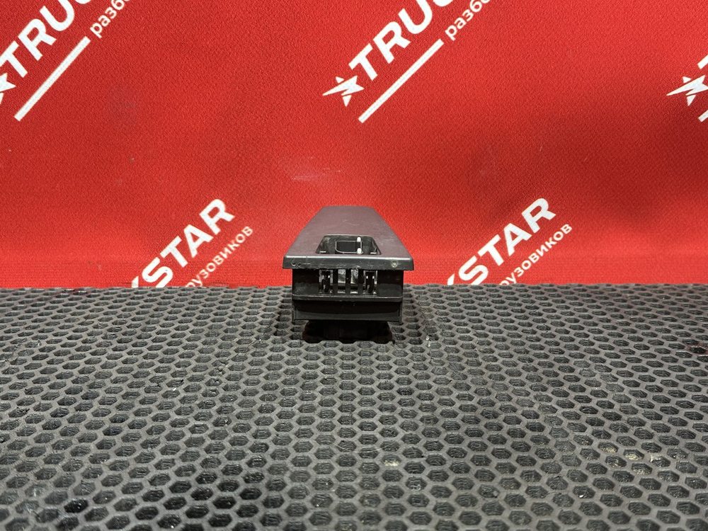 Блок управления стеклоподъемником