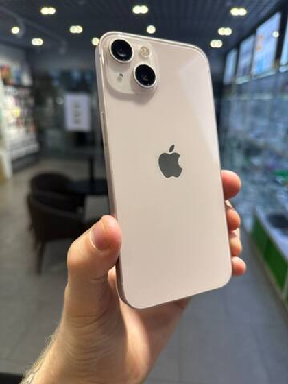 Apple iPhone 13 128Gb White Б/У