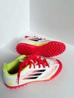 Новые бутсы Adidas, 34