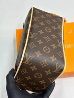 Косметичка Louis Vuitton