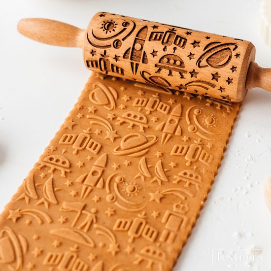 Малая скалка с узором Космическая