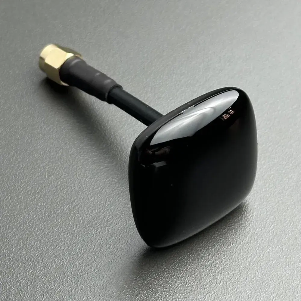 Антенна Foxeer Echo 2 5.8G 9dBi Patch Feeder SMA (RHCP)