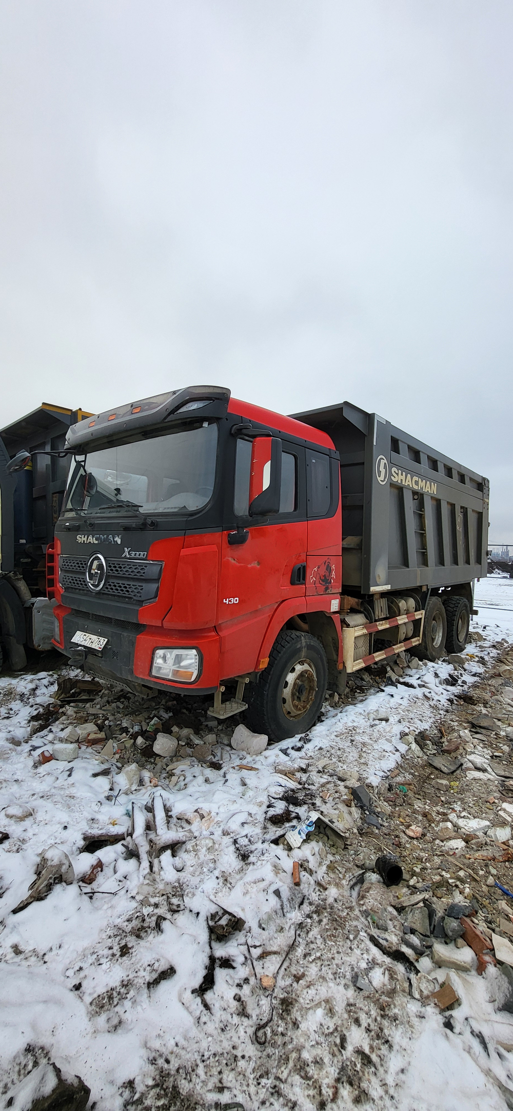 Shacman (Shaanxi) SX* 6x4 Самосвал SX32586V384 (Дизельный, 11,6 л, 423 л.с., МТ)