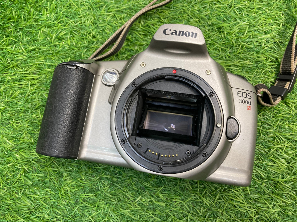 Canon EOS 3000n kit EF 28-80mm 3.5-5.6 II