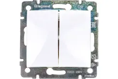 Выключатель Legrand Valena 2-клавишный белый 00756