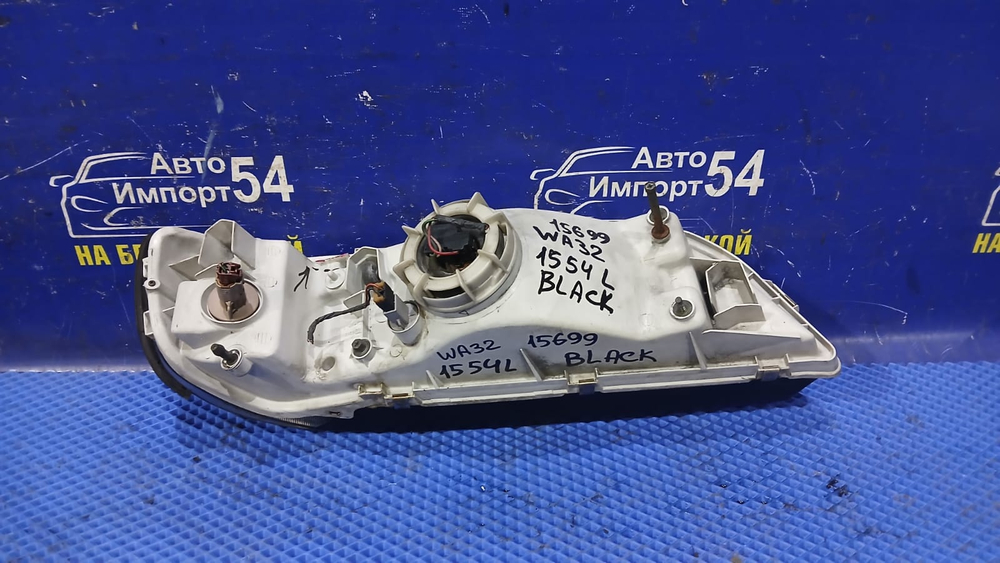 Фара передняя левая NISSAN CEFIRO 1997-1999