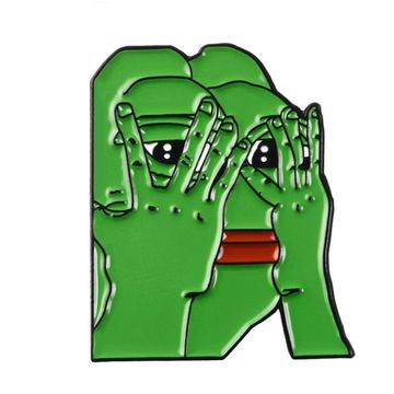 Пин на рюкзак и одежду. Лягушонок Пепе. Не подсматривай