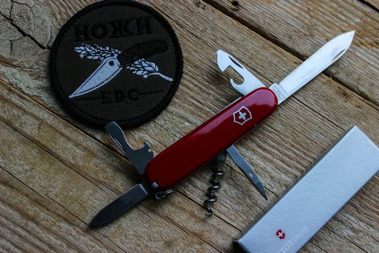 Складной нож Victorinox 1.3603 Spartan c клинком из стали X55CrMo14, рукоять Cellidor