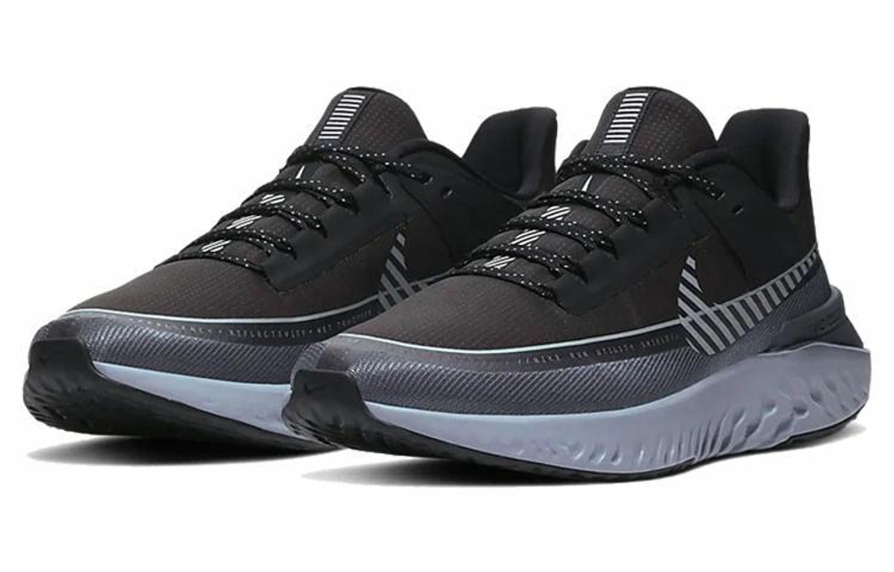 Кроссовки Nike Legend React 2