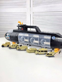 Подводная лодка с набором машин (200026279)