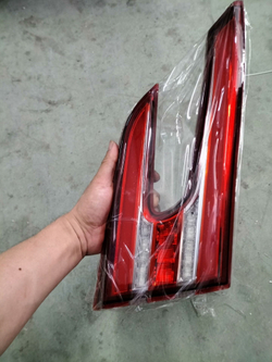 Задний фонарь (стоп-сигнал, плафон) на BYD Qin EV