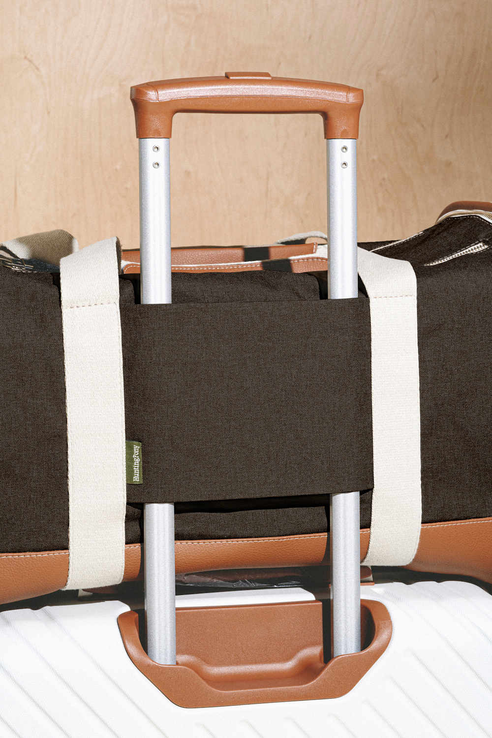 Закрытая сумка Пони-Тревелони коричневая