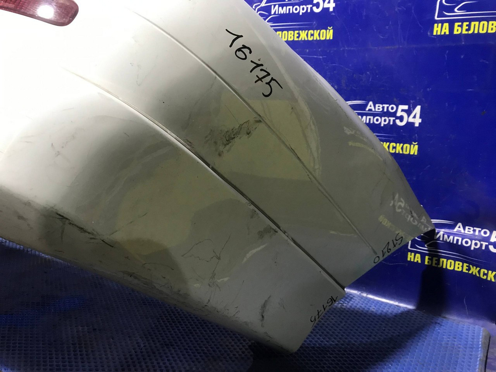 Бампер задний TOYOTA CALDINA 2000-2002