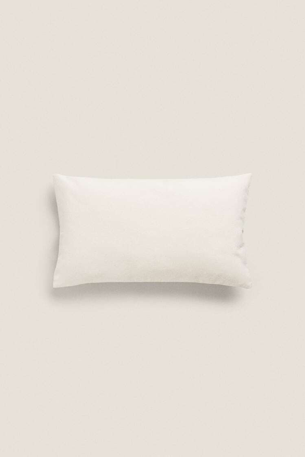 ZARA HOME ЧЕХОЛ НА ПОДУШКУ С КОНТРАСТНЫМИ КРАЯМИ, ЭКРЮ