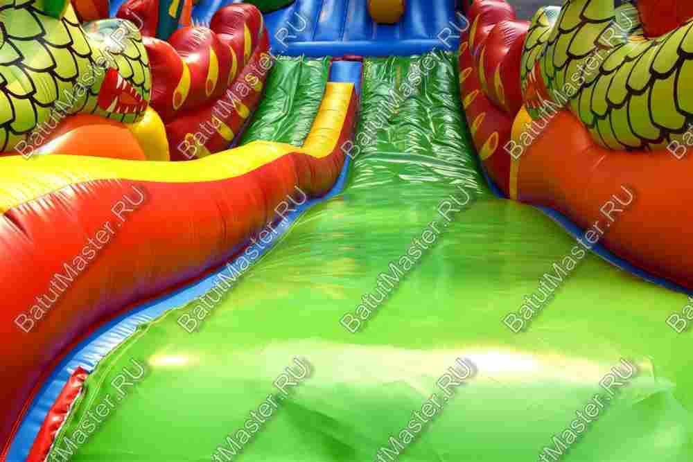 Профессиональный надувной батут "Гранд-саванна" 17*10*9 м