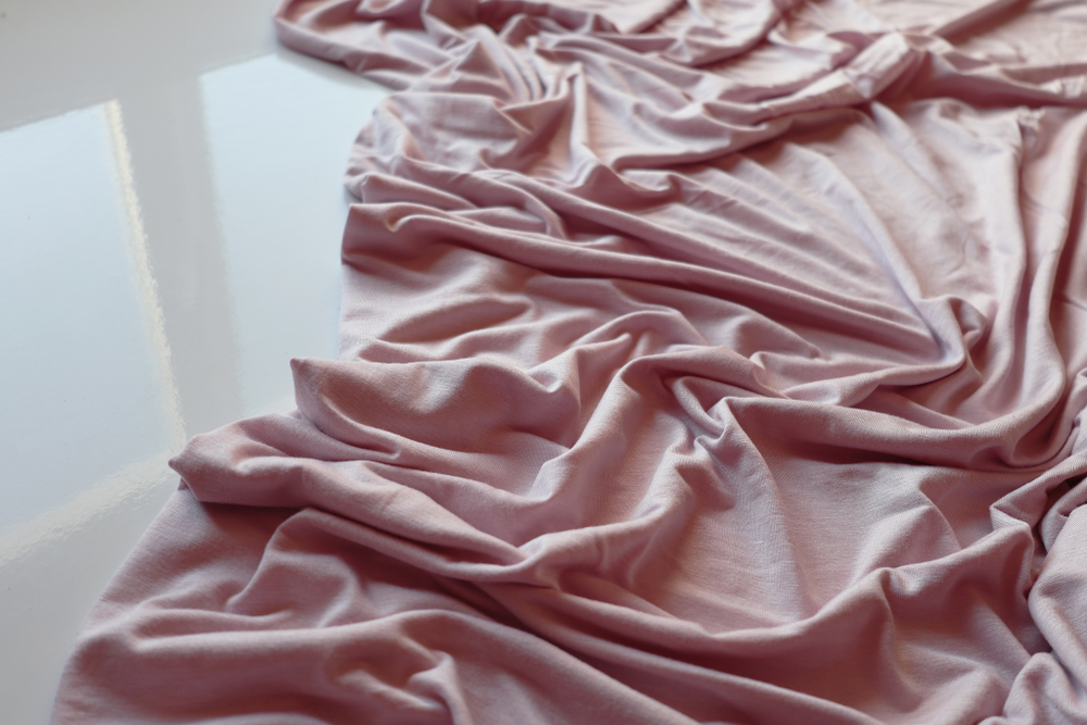 РОЗОВЫЙ - Вискозный трикотаж с шёлком (1366 Евгения) (к2 поперечные прожилки)