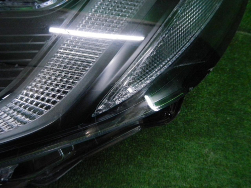 Фара левая Honda Pilot 3 (2015-2018) LED