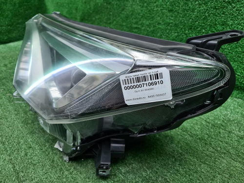Фара левая Toyota Rav 4 CA40 (2015-2019) LED