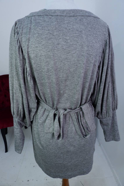 Джемпер-туника с поясом, визуально на 46/48 размер