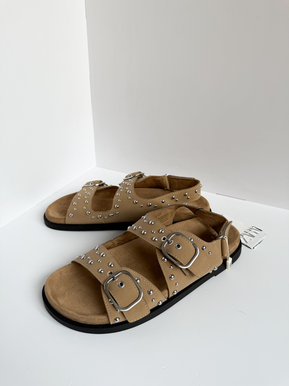 Новые сандалии Zara, 39