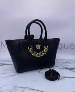 Женская чёрная кожаная сумка версаче