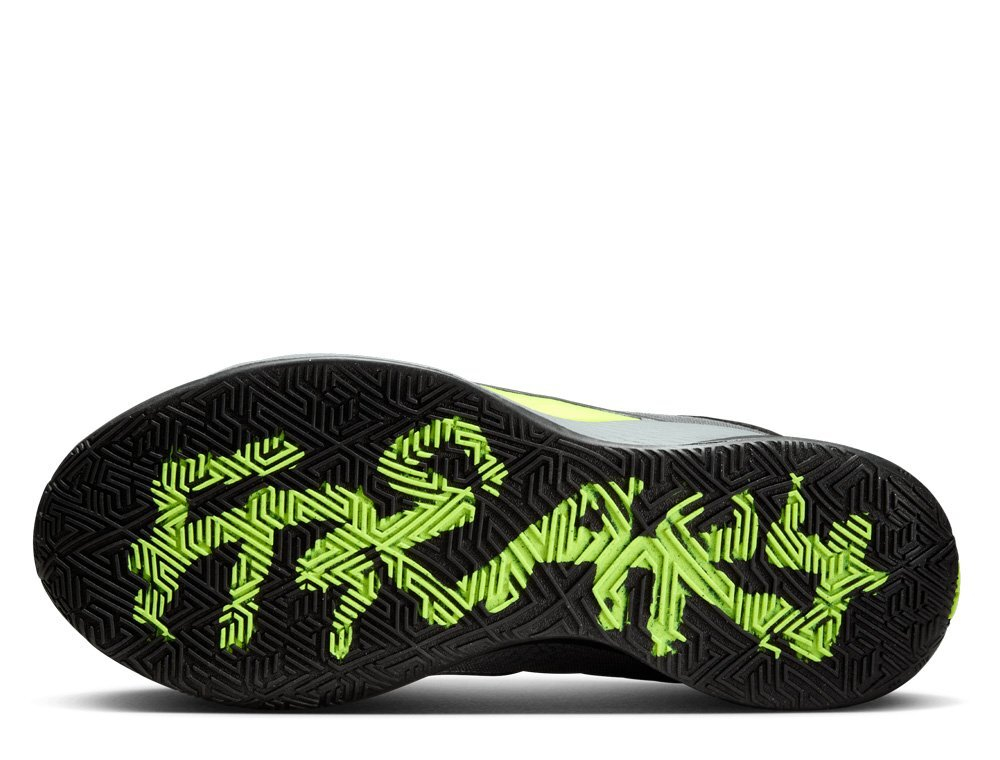 Баскетбольные кроссовки  Nike Giannis Freak 6 "Naija"