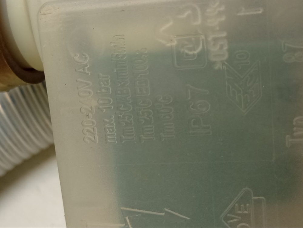 WAE20443OE кт16 Аквастоп для стиральной машины Bosch, Siemens 366743 б/у