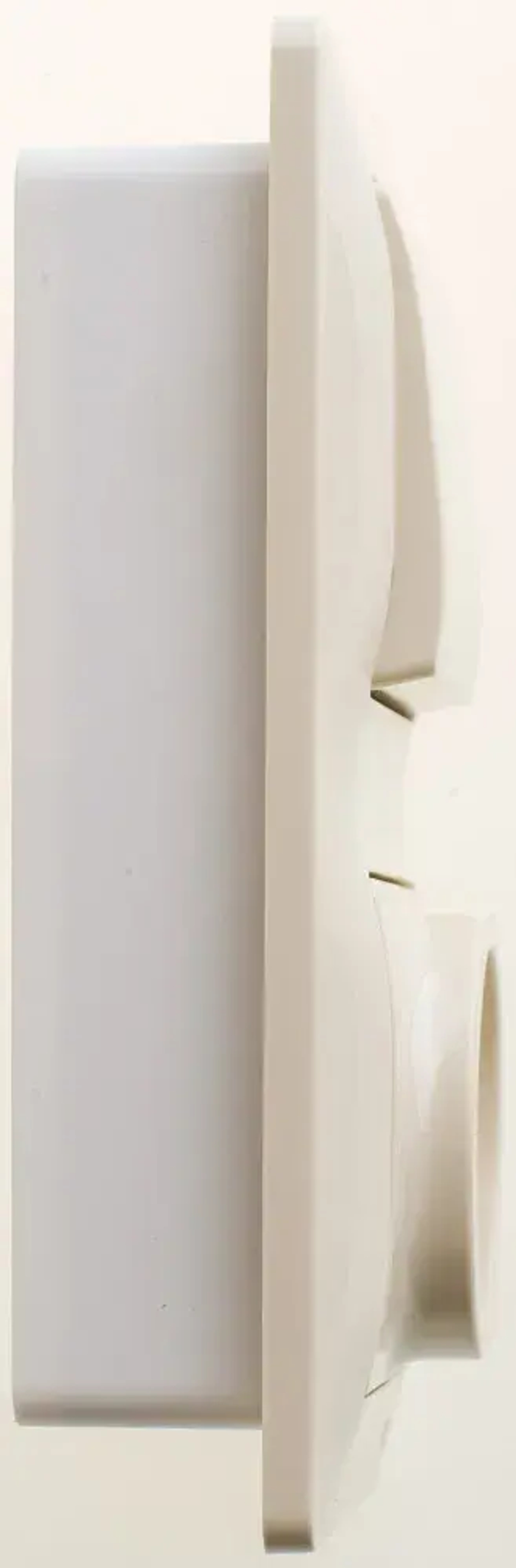 GLOSSA БЛОК: РОЗЕТКА с заземлением со шторками + 1-клавишный ВЫКЛЮЧАТЕЛЬ, БЕЖЕВЫЙ