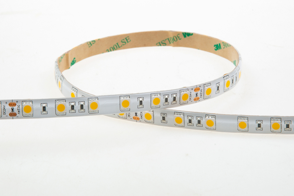 Лента светодиодная SMD нейтральная DC24V 14, 4W/m 4000K 1080Lm/m 60д/м CRI>95 IP65,  упаковка 5 метров,  ширина 10мм,  высота 2мм,  самоклейкая
