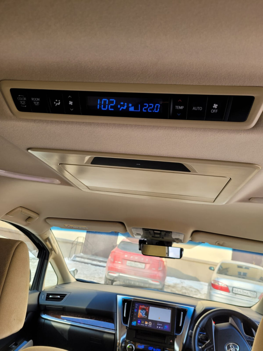 Монитор потолочный моторизированный для Toyota Alphard - ERGO ER15AFL-AUTO 15,6" (1920х1080 FullHD, Android, 3+32Gb) бежевый