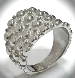 Ювелирное кольцо Эстерелла